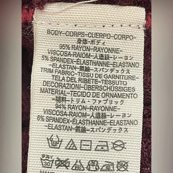 WE THE FREE Burgundy Thermal Long Sleeve V-Neck Top Small‎ - Picture 11 of 11